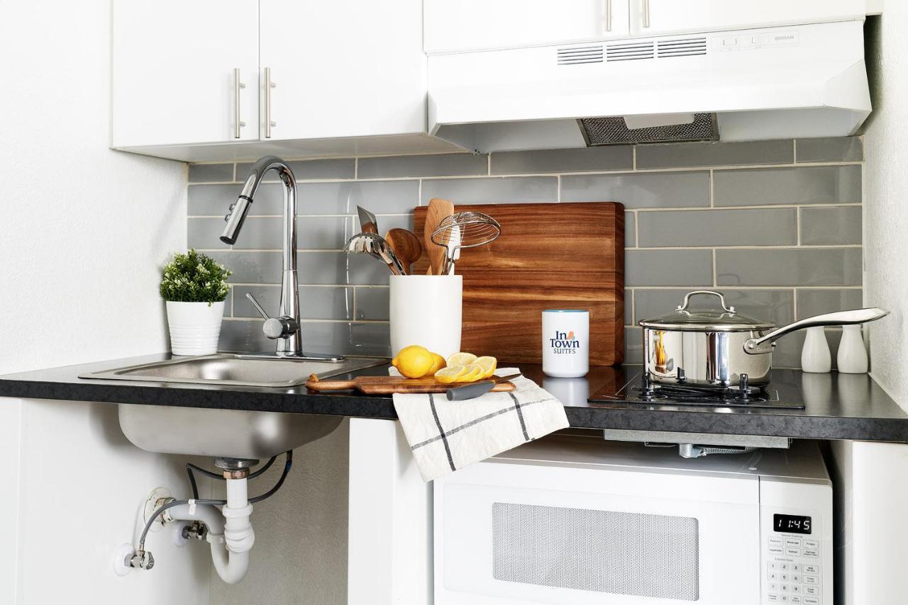Intown Suites Extended Stay Austin Tx - North Lamar エクステリア 写真